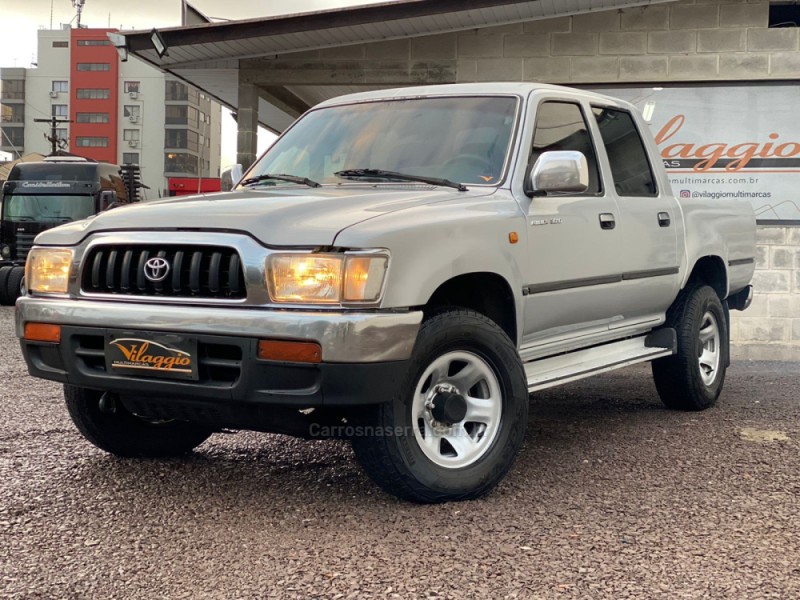 hilux 3.0 srv 4x4 cd 16v turbo diesel 4p manual 2002 caxias do sul