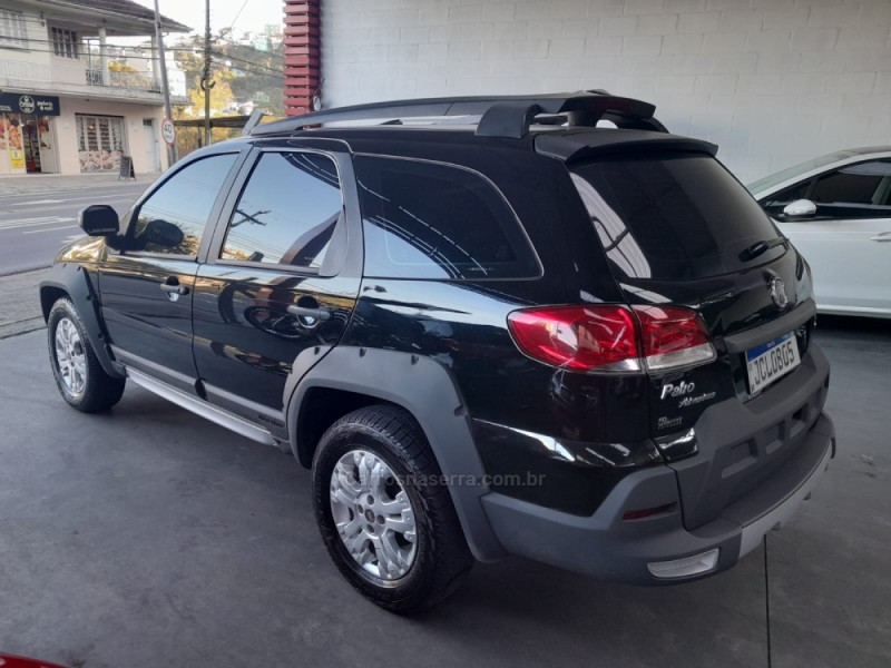 PALIO 1.8 MPI ADVENTURE LOCKER WEEKEND 8V FLEX 4P MANUAL - 2011 - CAXIAS DO SUL