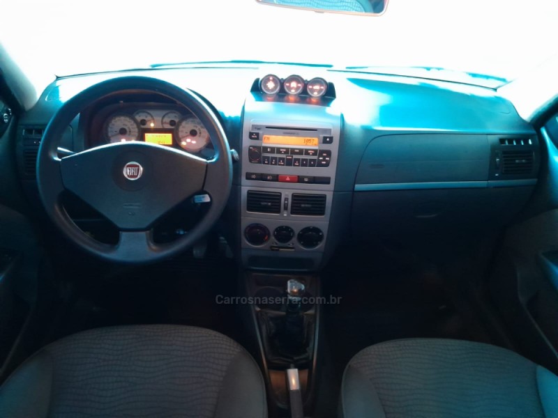 PALIO 1.8 MPI ADVENTURE LOCKER WEEKEND 8V FLEX 4P MANUAL - 2011 - CAXIAS DO SUL