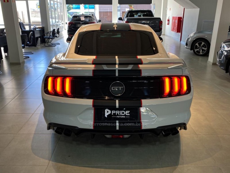 MUSTANG 5.0 GT PREMIUM COUPÉ V8 32V GASOLINA 2P AUTOMÁTICO - 2018 - CAXIAS DO SUL
