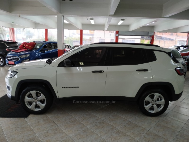 COMPASS 2.0 16V FLEX SPORT AUTOMÁTICO - 2018 - CAXIAS DO SUL