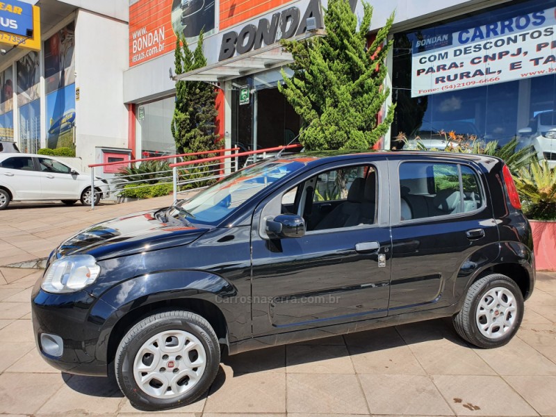 UNO 1.0 VIVACE 8V FLEX 4P MANUAL - 2012 - FARROUPILHA