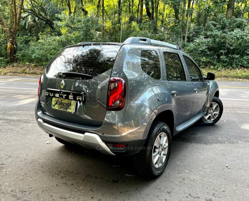 DUSTER 1.6 DYNAMIQUE 4X2 16V FLEX 4P MANUAL - 2019 - DOIS IRMãOS