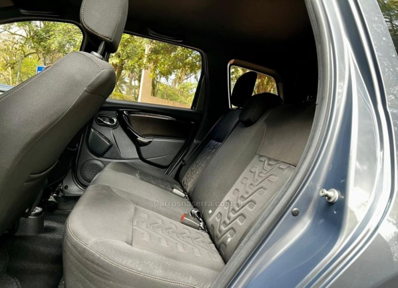 DUSTER 1.6 DYNAMIQUE 4X2 16V FLEX 4P MANUAL - 2019 - DOIS IRMãOS