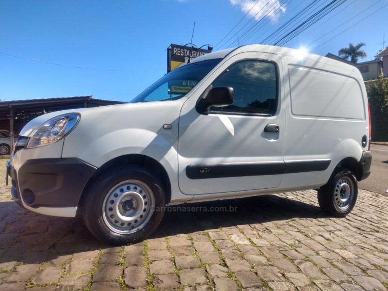 kangoo 1.6 express 16v flex 4p manual 2015 farroupilha