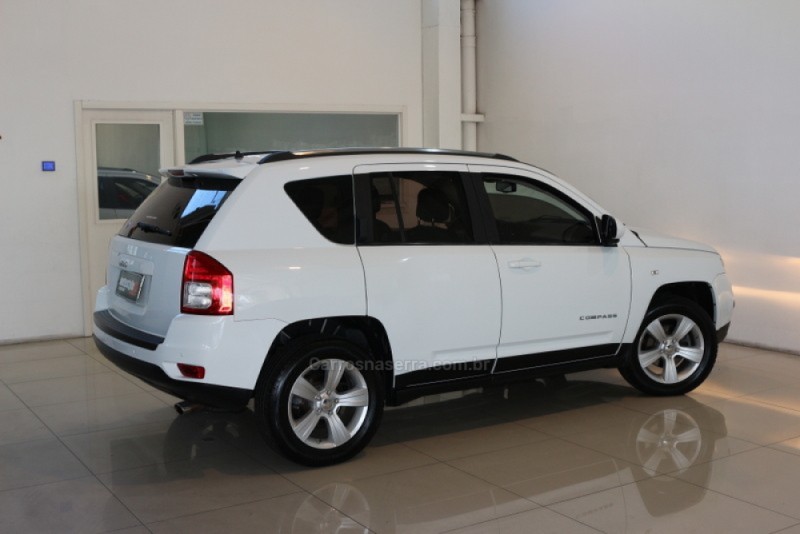 COMPASS 2.0 16V FLEX SPORT AUTOMÁTICO - 2012 - TAQUARA