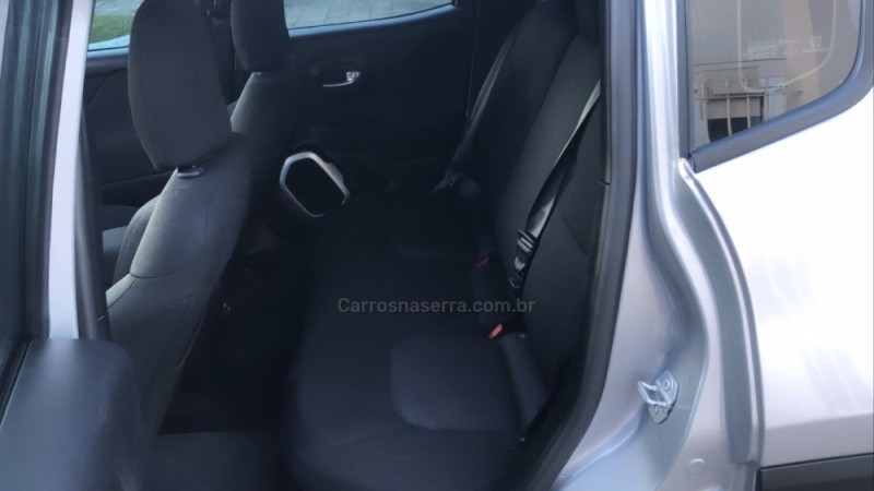 RENEGADE 1.8 16V FLEX SPORT 4P AUTOMÁTICO - 2020 - BARãO