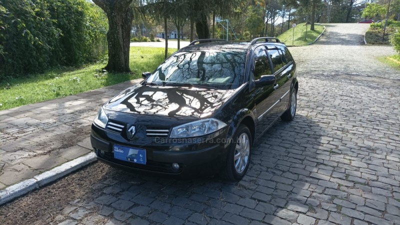 megane 1.6 dynamique grand tour 16v flex 4p manual 2012 farroupilha