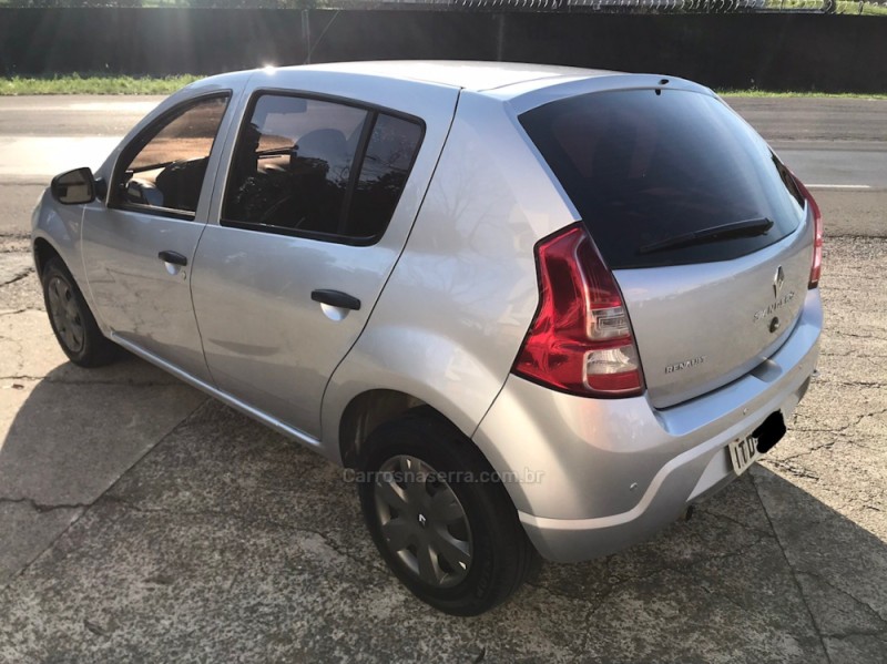SANDERO 1.0 EXPRESSION 16V FLEX 4P MANUAL - 2012 - CAXIAS DO SUL