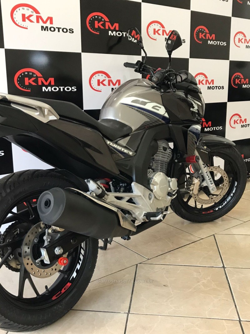 CB 250F TWISTER CBS - 2020 - PORTãO