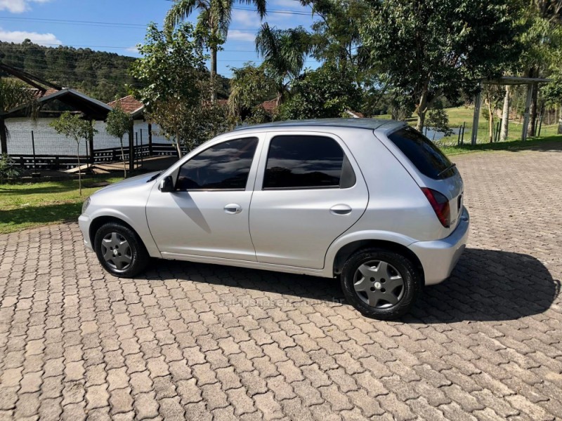 CELTA 1.0 MPFI LT 8V FLEX 4P MANUAL - 2013 - CAXIAS DO SUL