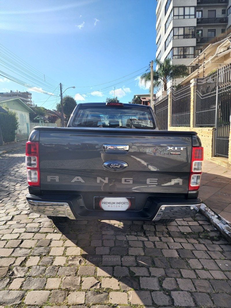 RANGER 3.2 XLT 4X4 CD 20V DIESEL 4P AUTOMÁTICO - 2018 - BENTO GONçALVES