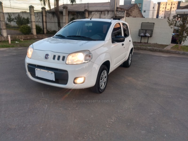 UNO 1.0 VIVACE 8V FLEX 4P MANUAL