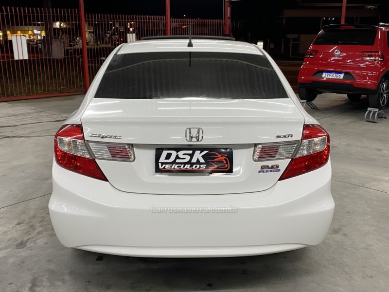 CIVIC 2.0 EXR 16V FLEX 4P AUTOMÁTICO - 2014 - CAXIAS DO SUL