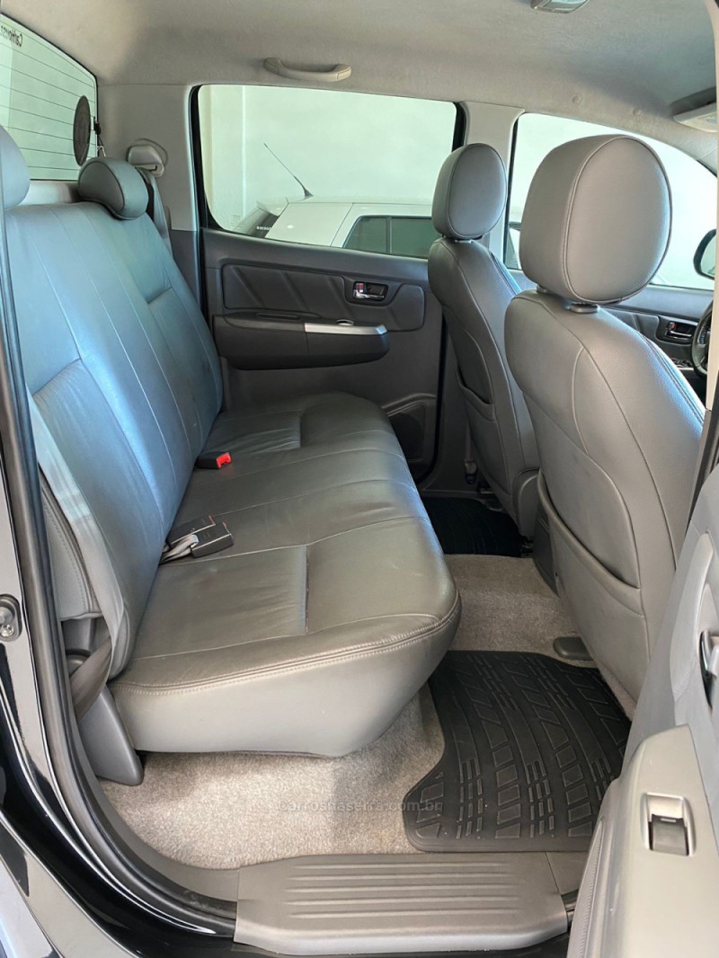 HILUX 2.7 SRV 4X4 CD 16V FLEX 4P AUTOMÁTICO - 2012 - PASSO FUNDO