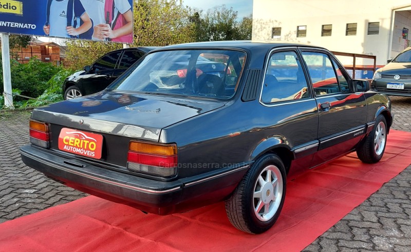 CHEVETTE 1.6 DL 8V GASOLINA 2P MANUAL - 1993 - PAROBé