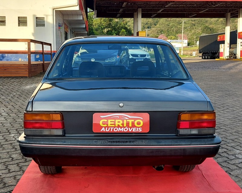 CHEVETTE 1.6 DL 8V GASOLINA 2P MANUAL - 1993 - PAROBé