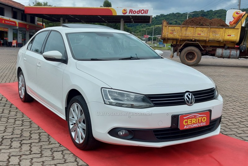 jetta 2.0 comfortline flex 4p tiptronic 2014 parobe