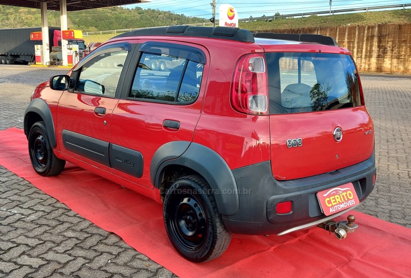 UNO 1.0 EVO WAY 8V FLEX 4P MANUAL - 2011 - PAROBé