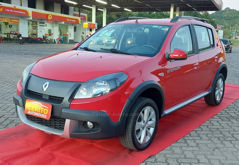 SANDERO 1.6 STEPWAY 16V FLEX 4P MANUAL - 2014 - PAROBé