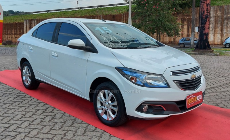 PRISMA 1.4 MPFI LTZ 8V FLEX 4P MANUAL - 2015 - PAROBé