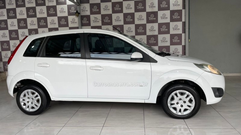 FIESTA 1.0 MPI HATCH 8V FLEX 4P MANUAL - 2014 - TAQUARA