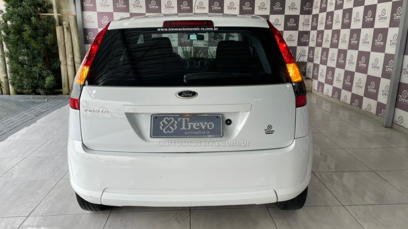 FIESTA 1.0 MPI HATCH 8V FLEX 4P MANUAL - 2014 - TAQUARA