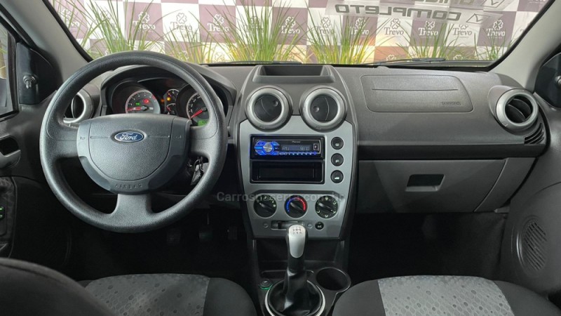 FIESTA 1.0 MPI HATCH 8V FLEX 4P MANUAL - 2014 - TAQUARA
