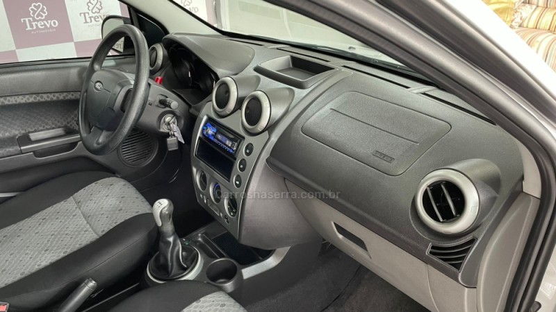 FIESTA 1.0 MPI HATCH 8V FLEX 4P MANUAL - 2014 - TAQUARA