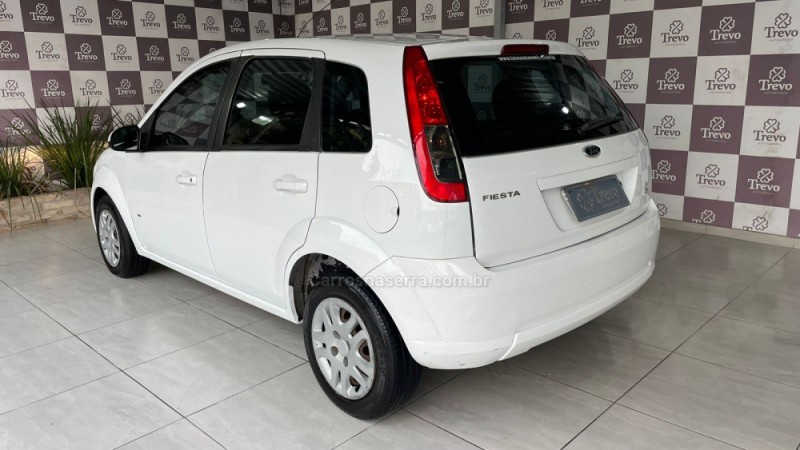 FIESTA 1.0 MPI HATCH 8V FLEX 4P MANUAL - 2014 - TAQUARA