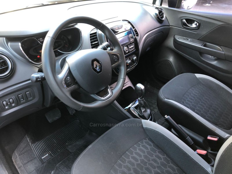 CAPTUR 1.6 16V FLEX ZEN AUTOMÁTICO - 2018 - FELIZ