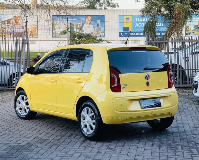 UP 1.0 MPI HIGH UP 12V FLEX 4P MANUAL - 2015 - ESTâNCIA VELHA