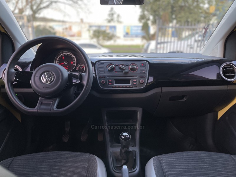 UP 1.0 MPI HIGH UP 12V FLEX 4P MANUAL - 2015 - ESTâNCIA VELHA