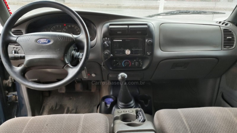 RANGER 2.5 XLT 4X4 CD 8V TURBO INTERCOOLER DIESEL 4P MANUAL - 2001 - CAXIAS DO SUL