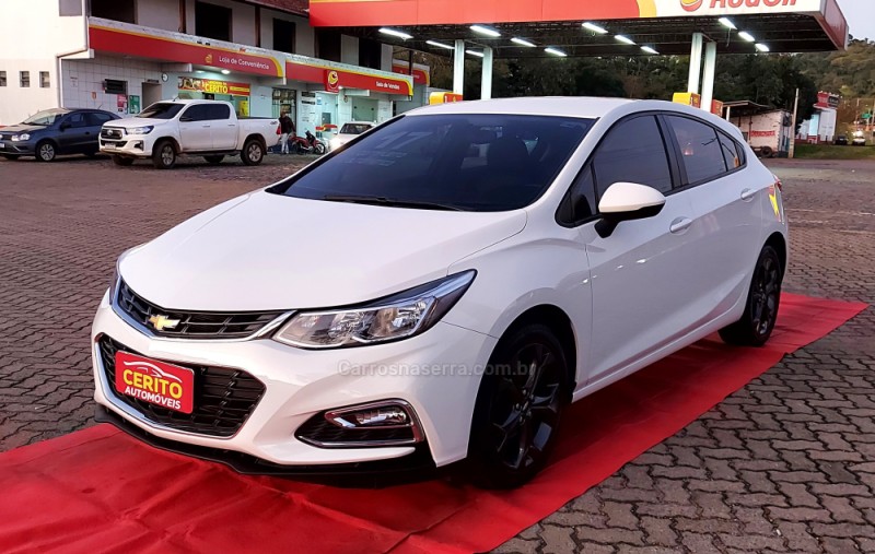 CRUZE 1.4 TURBO LT SPORT6 16V FLEX 4P AUTOMÁTICO - 2017 - PAROBé