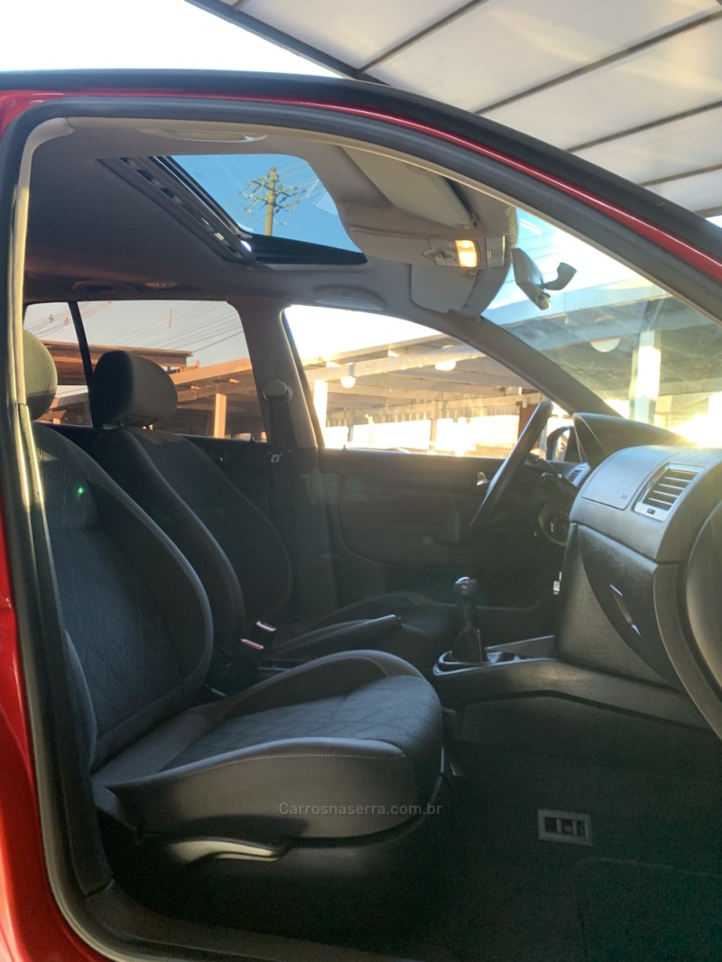 GOLF 1.6 MI 8V FLEX 4P MANUAL - 2014 - CAXIAS DO SUL