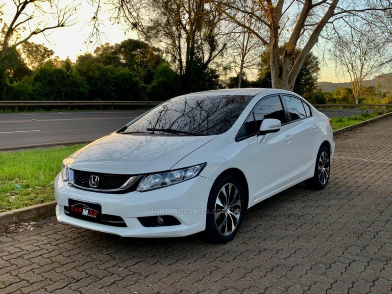 CIVIC 2.0 LXR 16V FLEX 4P AUTOMÁTICO - 2015 - DOIS IRMãOS