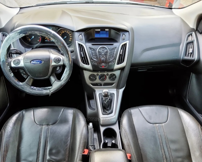 FOCUS 1.6 8V FLEX 4P MANUAL - 2015 - NãO-ME-TOQUE