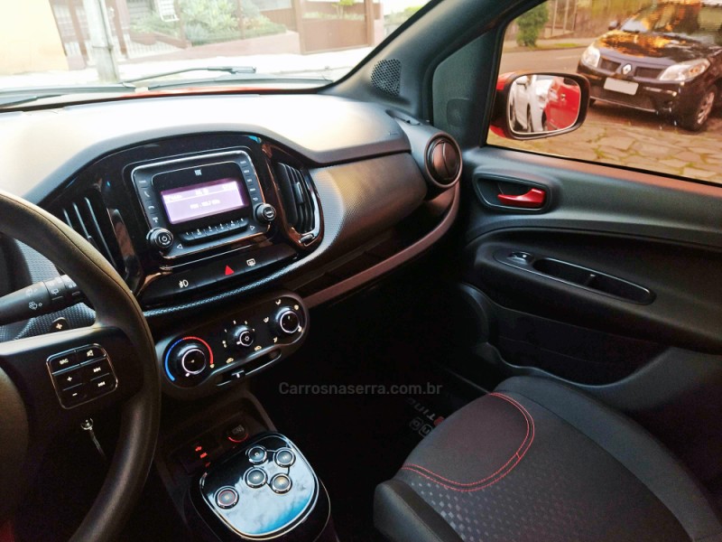UNO 1.4 EVO SPORTING 8V FLEX 4P AUTOMATIZADO - 2016 - CAXIAS DO SUL