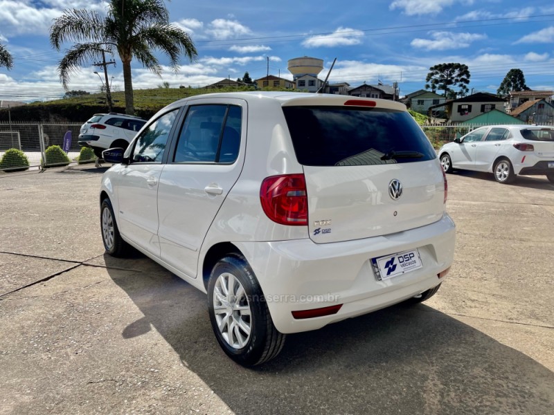 FOX 1.0 MI TREND 8V FLEX 4P MANUAL - 2013 - BOM JESUS