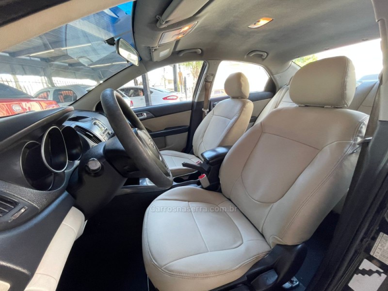 CERATO 1.6 EX3 SEDAN 16V GASOLINA 4P MANUAL - 2011 - NOVO HAMBURGO