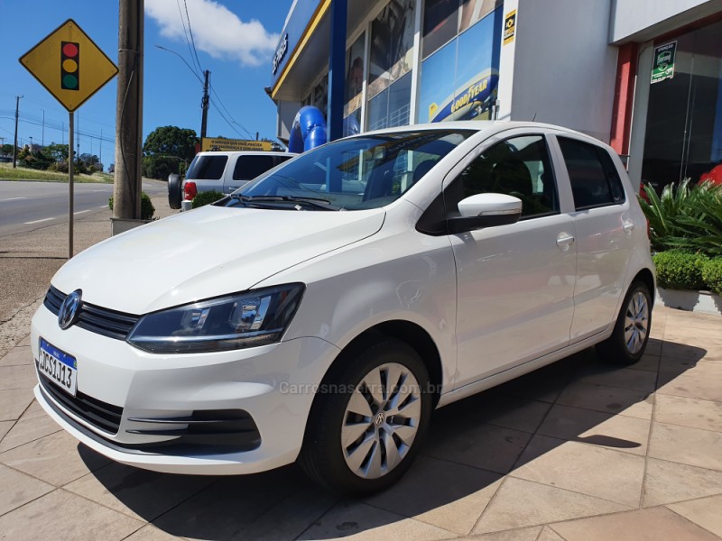 FOX 1.6 MSI TRENDLINE 8V FLEX 4P MANUAL - 2015 - FARROUPILHA