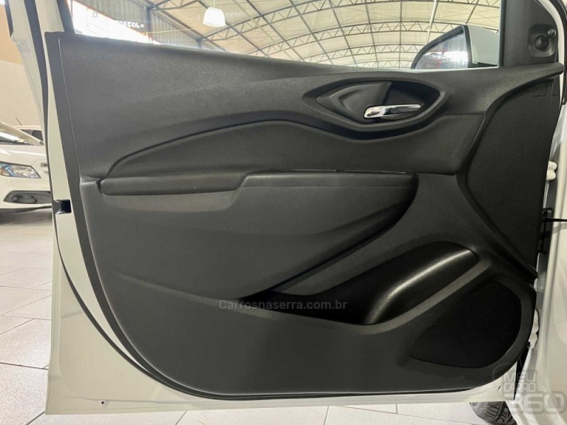 PRISMA 1.4 MPFI LT 8V FLEX 4P MANUAL - 2018 - ESTâNCIA VELHA
