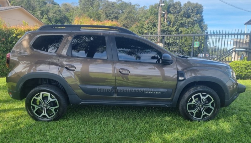DUSTER 1.6 ICONIC 16V FLEX 4P AUTOMÁTICO - 2022 - BOM PRINCíPIO