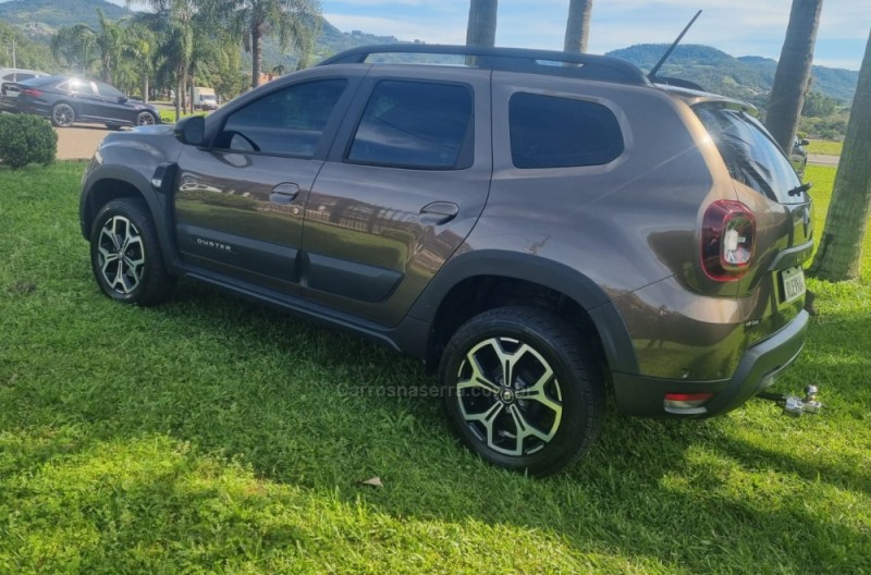 DUSTER 1.6 ICONIC 16V FLEX 4P AUTOMÁTICO - 2022 - BOM PRINCíPIO