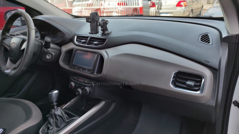 PRISMA 1.4 MPFI LT 8V FLEX 4P MANUAL - 2015 - CAXIAS DO SUL