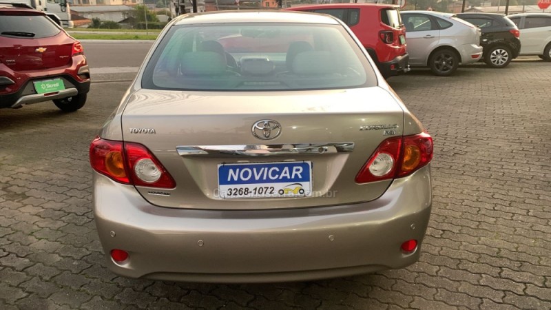 COROLLA 1.8 XEI 16V GASOLINA 4P AUTOMÁTICO - 2010 - FARROUPILHA
