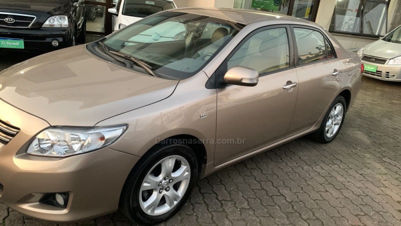 COROLLA 1.8 XEI 16V GASOLINA 4P AUTOMÁTICO - 2010 - FARROUPILHA