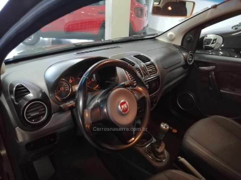 GRAND SIENA 1.4 MPI ATTRACTIVE 8V FLEX 4P MANUAL - 2013 - CAXIAS DO SUL