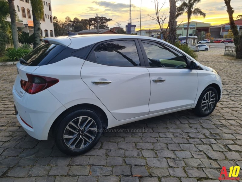 HB20 1.0 PLATINUM 12V TURBO FLEX 4P AUTOMÁTICO - 2022 - CAXIAS DO SUL